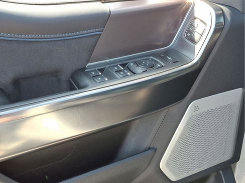 New 2026 Ford F250 Platinum w/ Tremor Off-Road Package image 8