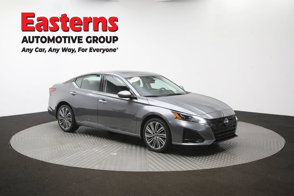 Used 2023 Nissan Altima 2.5 SL AWD/4WD image 43