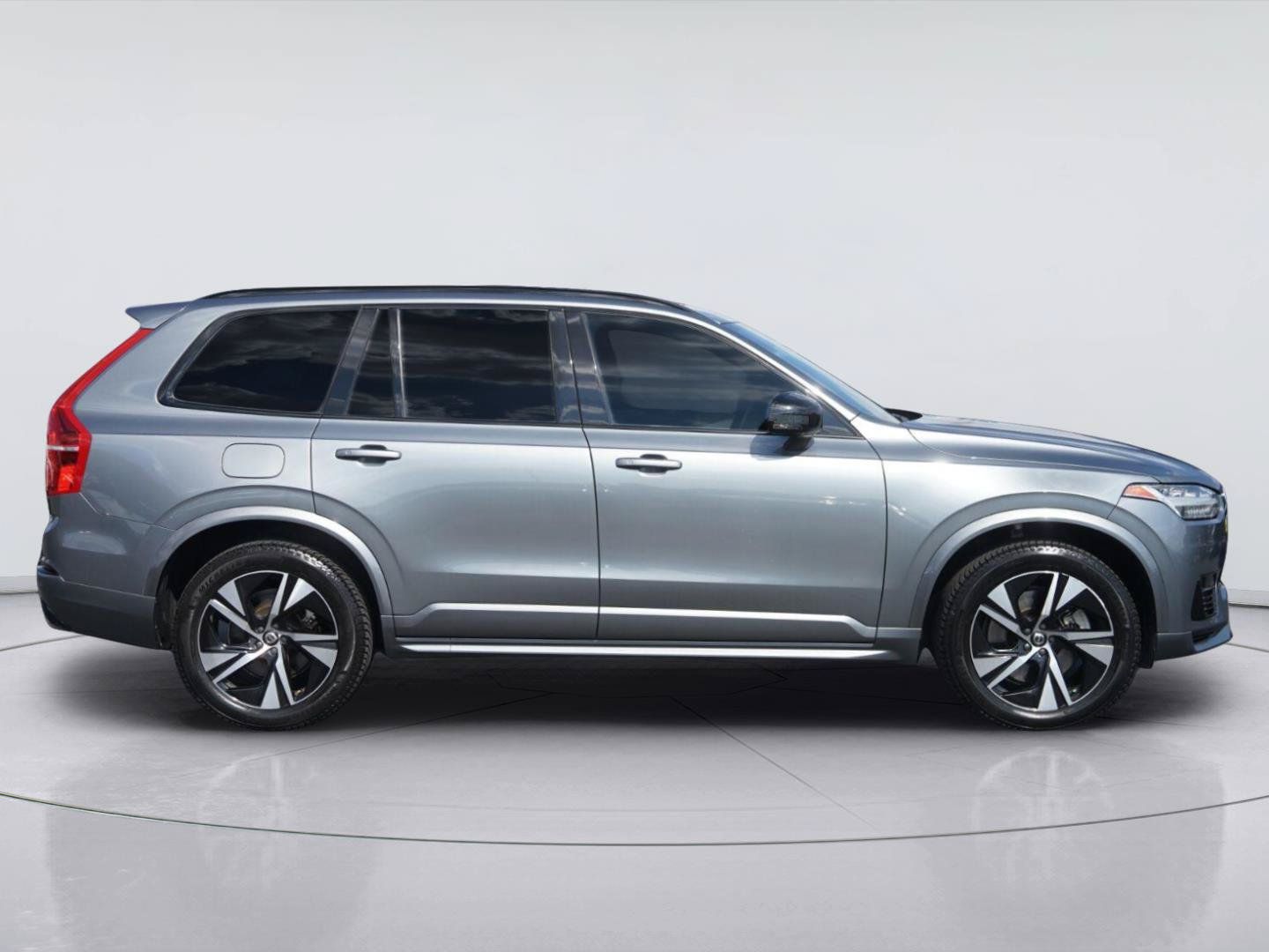 Used 2020 Volvo XC90 T8 R-Design w/ Protection Package Premier AWD/4WD image 5
