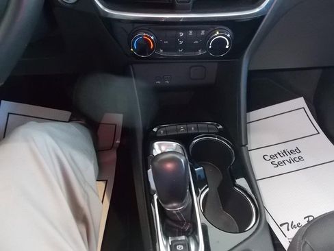 Used 2024 Buick Encore GX Sport Touring w/ Comfort Package image 18