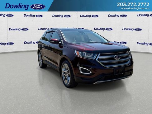 Used 2018 Ford Edge Titanium w/ Equipment Group 302A AWD/4WD image 2