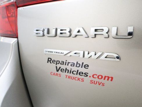 Used 2017 Subaru Outback 2.5i Premium AWD/4WD image 24