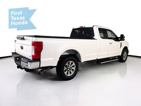 Used 2017 Ford F250 Lariat w/ Chrome Package RWD image 8