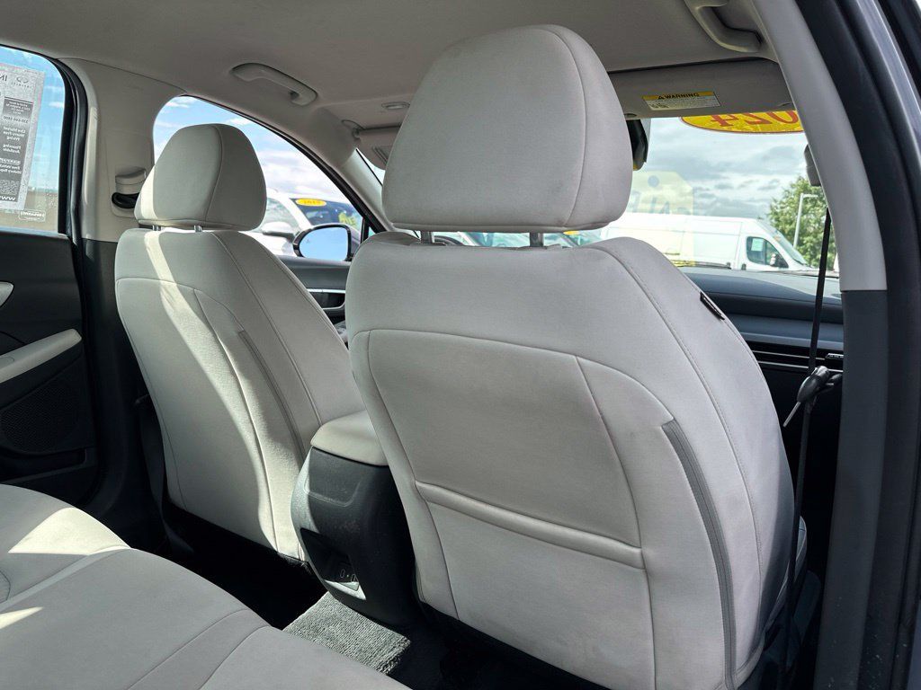 Used 2024 Hyundai Sonata SEL FWD image 27