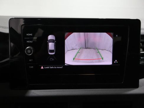 Used 2025 Volkswagen Jetta Sport FWD image 22