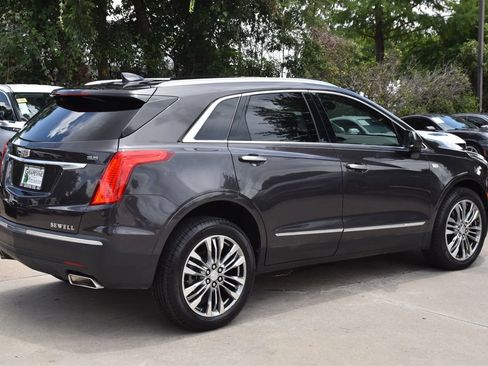 Used 2019 Cadillac XT5 Luxury FWD image 7