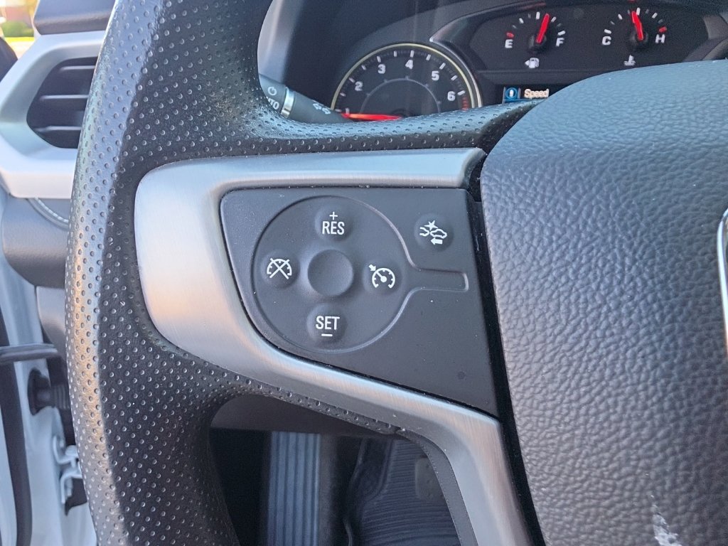 Used 2023 GMC Acadia SLE FWD image 18