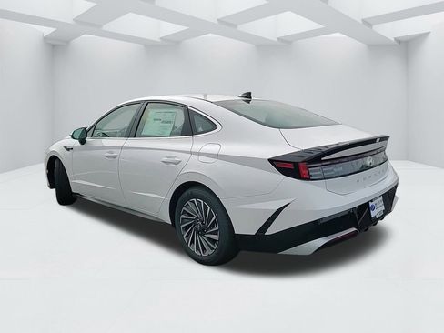 New 2025 Hyundai Sonata SEL image 7