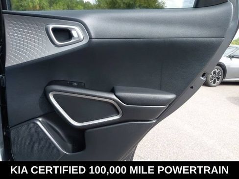 Certified 2025 Kia Soul LX w/ LX Technology Package FWD image 24