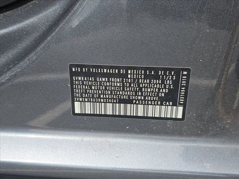 Used 2024 Volkswagen Jetta SE FWD image 25