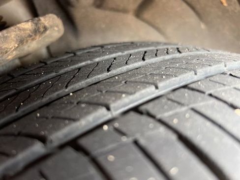 Used 2018 Buick LaCrosse Premium w/ Driver Confidence Package #2 image 4