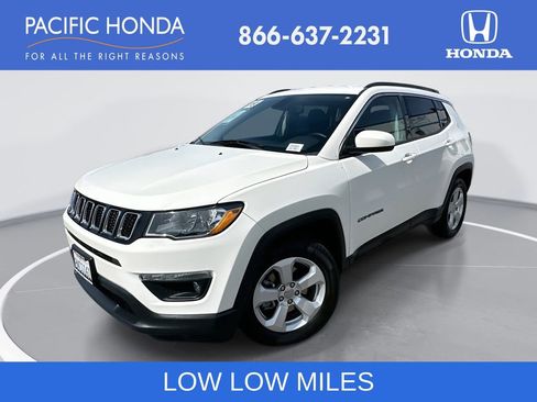 Used 2019 Jeep Compass Latitude w/ Popular Equipment Group image 1