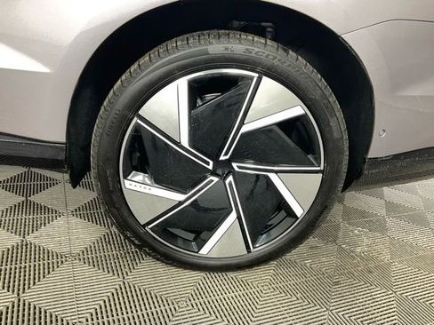 New 2026 Volvo EX90 Ultra image 37