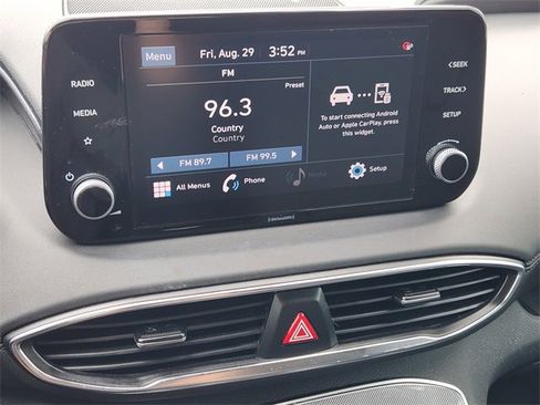 Used 2021 Hyundai Santa Fe SEL image 17