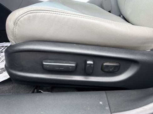 Used 2016 Honda Accord Touring image 15