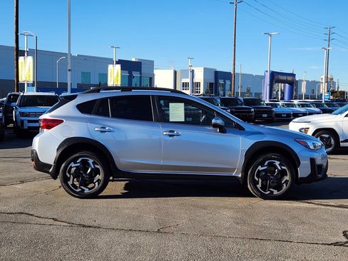 Used 2023 Subaru Crosstrek 2.5i Limited image 8