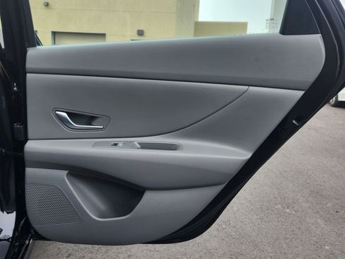 New 2026 Hyundai Elantra Blue image 25