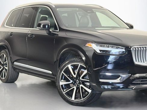 Used 2024 Volvo XC90 B6 Ultimate w/ Lounge Package AWD/4WD image 15