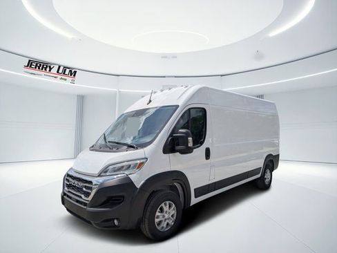 New 2026 RAM ProMaster 2500 w/ Quick Order Package 22G SLT FWD image 8