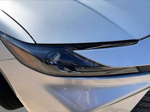Used 2025 Toyota Camry LE FWD image 26