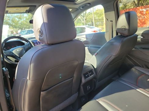 Used 2022 Chevrolet Equinox RS w/ RS Leather Package image 14