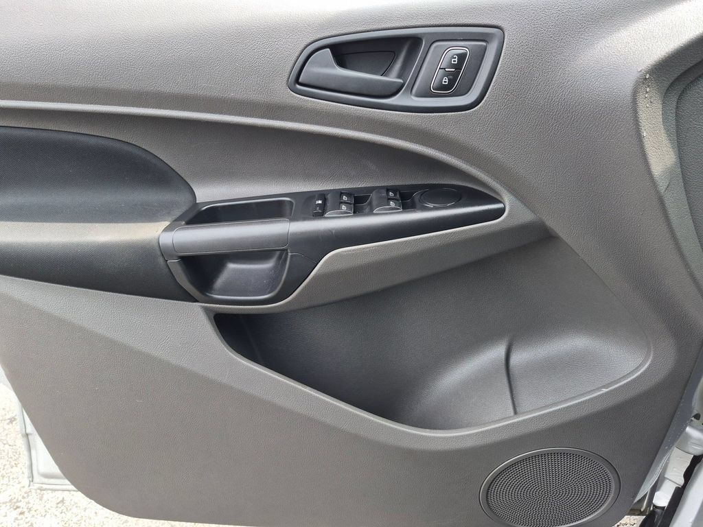 Used 2020 Ford Transit Connect XL FWD image 16