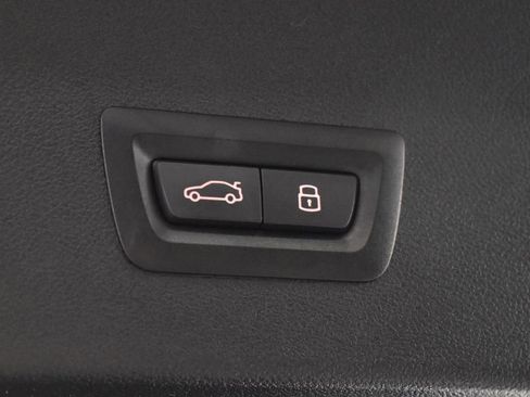 Certified 2024 BMW X4 M40i w/ Premium Package image 38