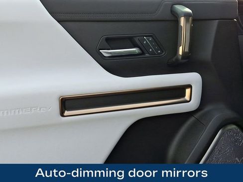 Used 2025 GMC Hummer EV 3X image 16