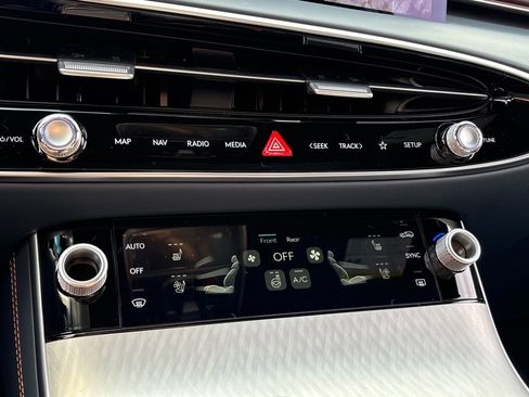 New 2026 Genesis GV70 2.5T Sport Prestige image 18