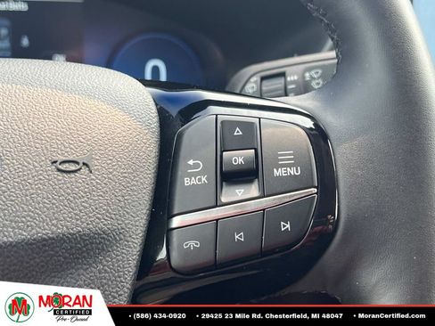 Used 2025 Ford Escape Platinum AWD/4WD image 24
