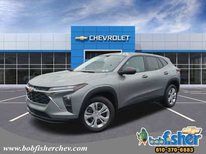 Certified 2024 Chevrolet Trax LS w/ Driver Confidence Package