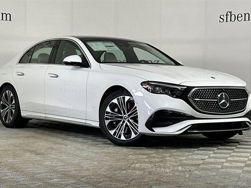 New 2026 Mercedes-Benz E 450 4MATIC Sedan image 2