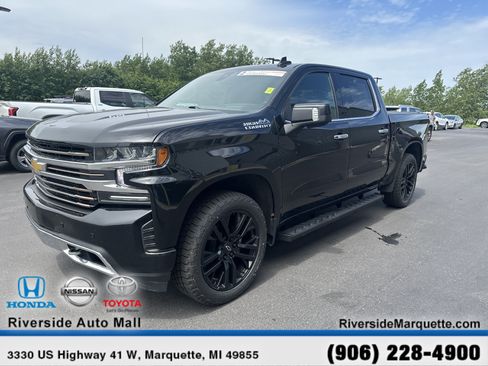 Used 2021 Chevrolet Silverado 1500 High Country AWD/4WD image 3
