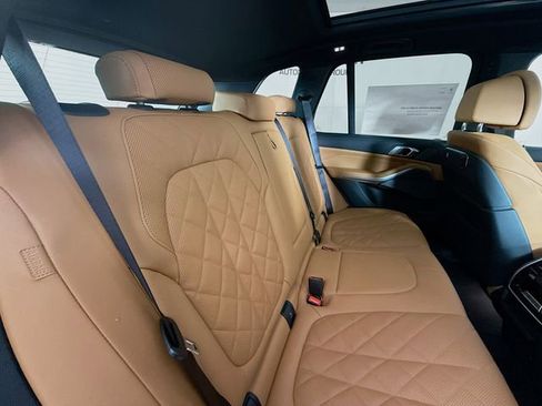 New 2026 BMW X5 xDrive40i w/ M Sport Package image 29