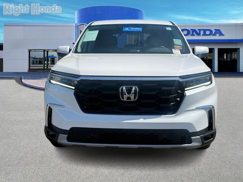 Certified 2025 Honda Pilot EX-L image 7