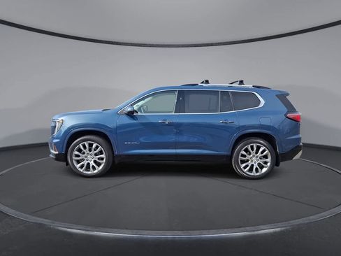 Used 2025 GMC Acadia Denali w/ Super Cruise Package image 5