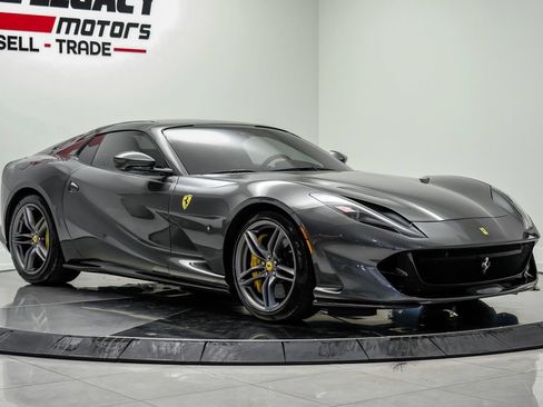 Used 2023 Ferrari 812 GTS RWD image 4
