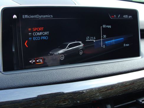 Used 2018 BMW X5 xDrive35i w/ Driving Assistance Package image 21