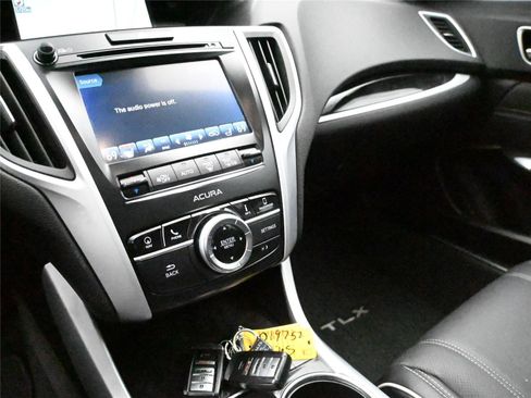 Used 2019 Acura TLX w/Technology Pkg image 4