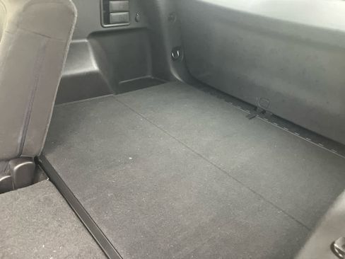 Used 2020 GMC Terrain SLE image 33