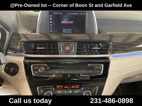Used 2018 BMW X2 xDrive28i w/ Convenience Package AWD/4WD image 19