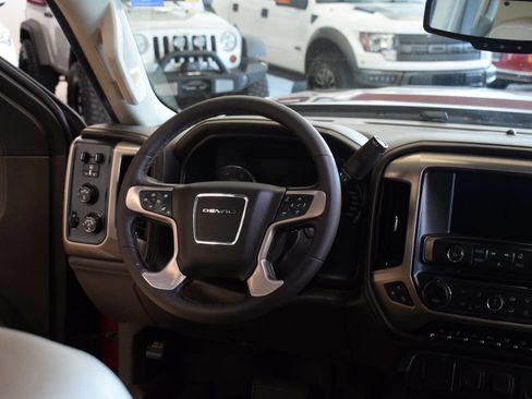 Used 2018 GMC Sierra 2500 Denali w/ Duramax Plus Package AWD/4WD image 54