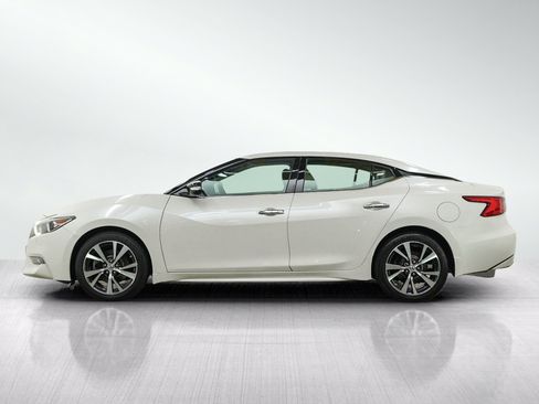 Used 2016 Nissan Maxima 3.5 SV FWD image 2