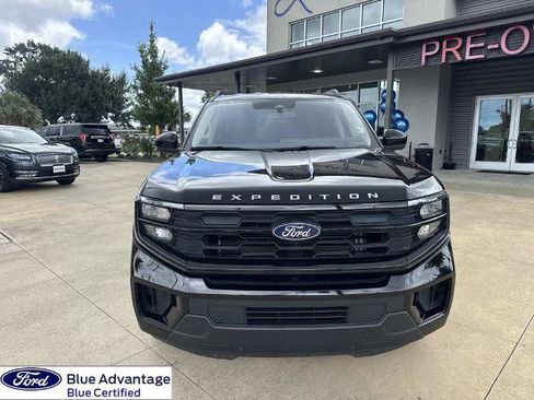 Certified 2025 Ford Expedition Max Active RWD image 4