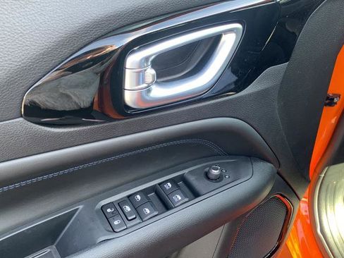 New 2026 Jeep Compass Latitude image 16