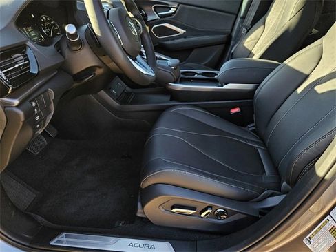 New 2025 Acura RDX Base image 18