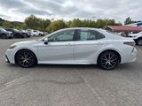 Used 2022 Toyota Camry SE image 5