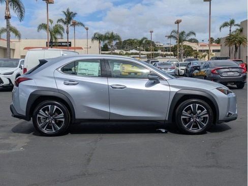 New 2026 Lexus UX 300h FWD image 4