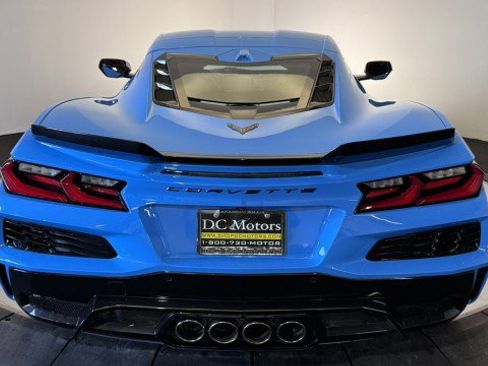 Used 2024 Chevrolet Corvette Z06 w/ Stealth Interior Trim Package RWD image 27