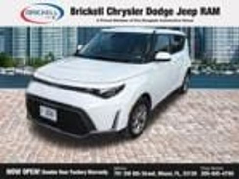 Used 2024 Kia Soul LX w/ Option Group 015 FWD image 19
